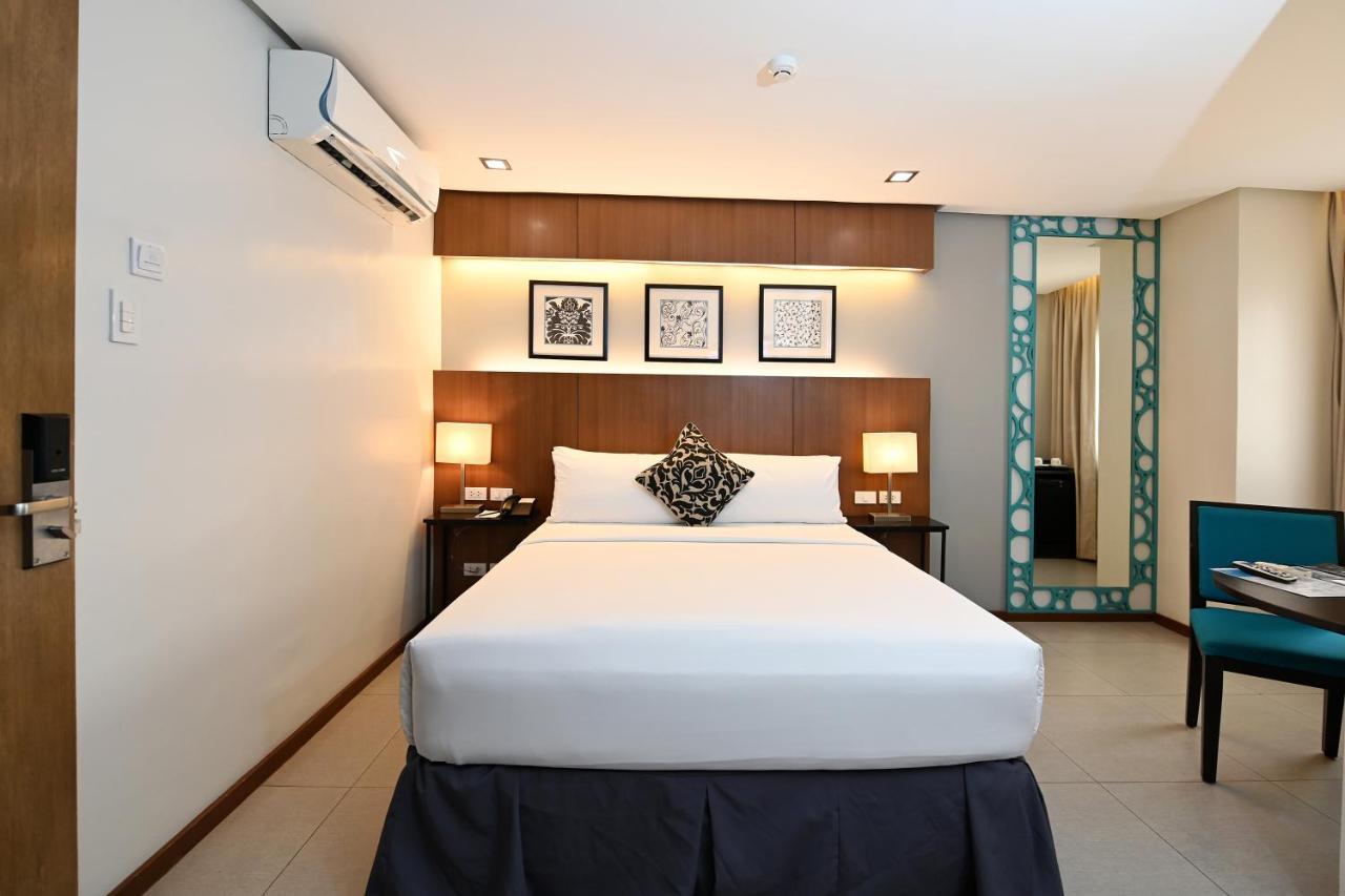 St Mark Hotel Cebu Εξωτερικό φωτογραφία